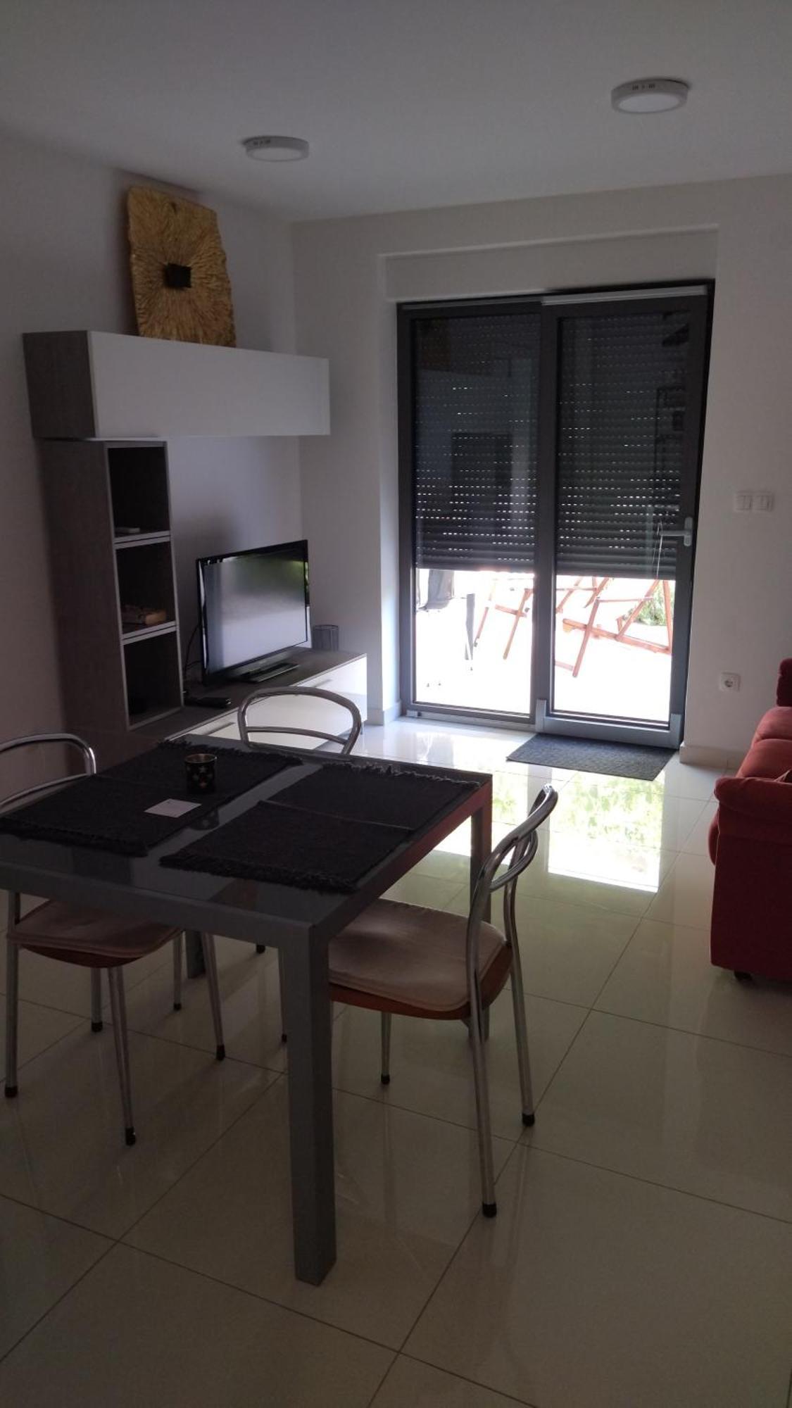 Apartment White Vantacici Bagian luar foto